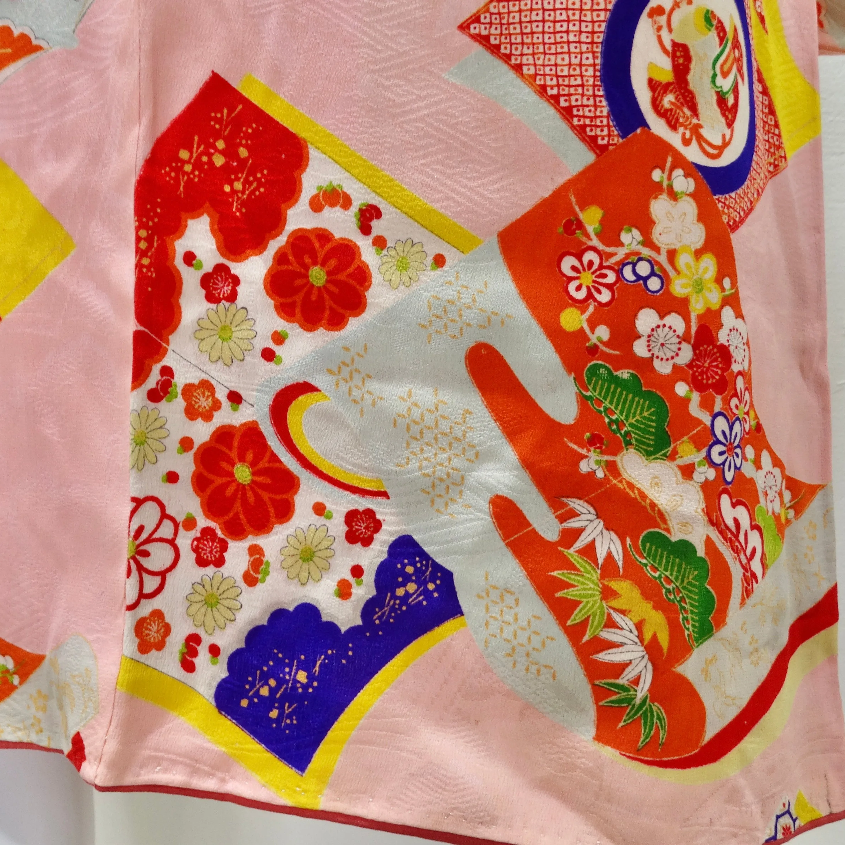 1970s Handmade Japanese Multicolor Silk Kimono