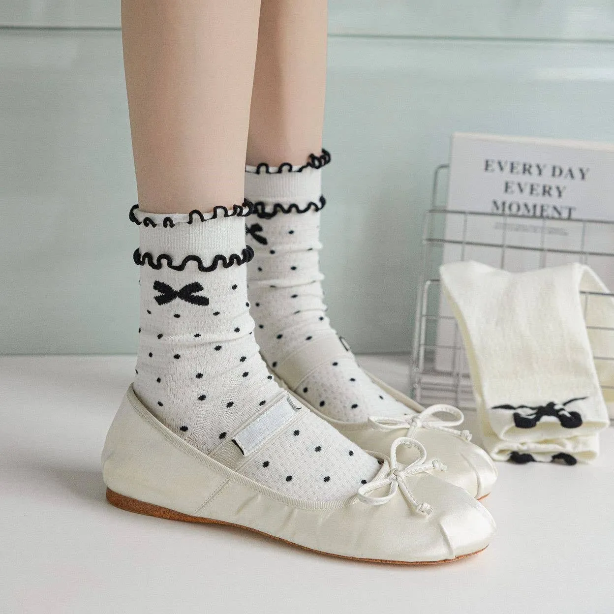 Ballet Bow Socks