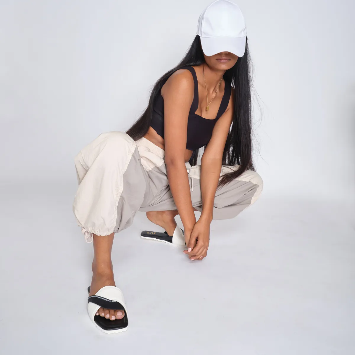 Black Border Flats