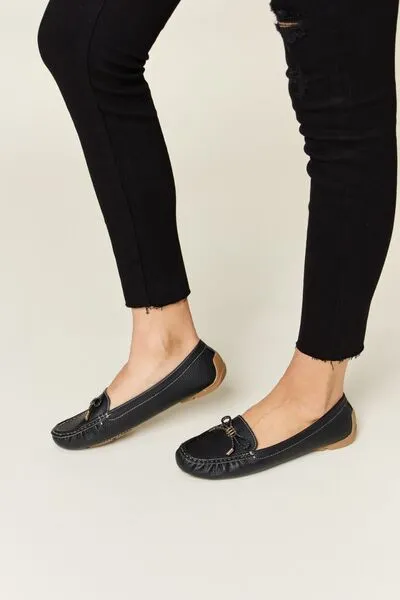 Black Slip-on Bow Flats Loafers