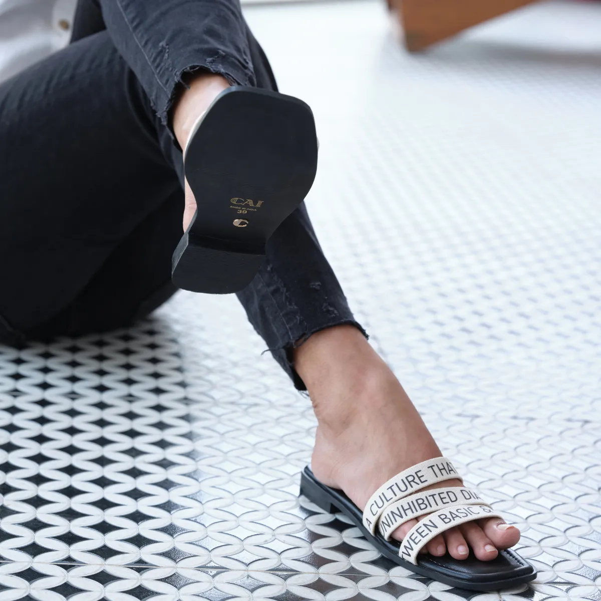 Bold & Basic - Black Flats