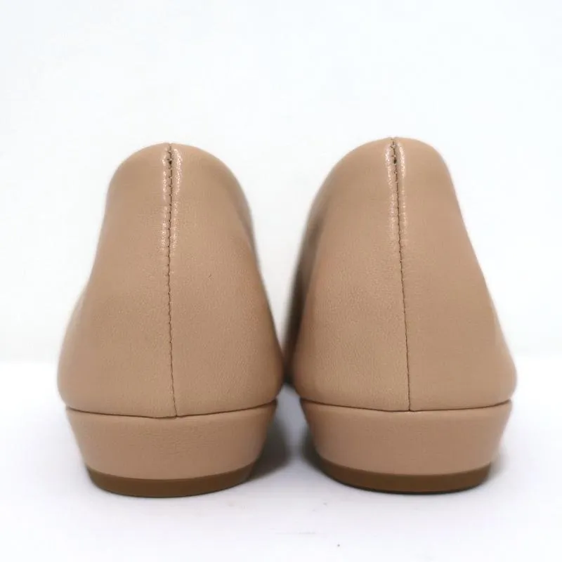 Bottega Veneta Almond Ballet Flats Cipria Beige Leather Size 38 Pointed Toe NEW
