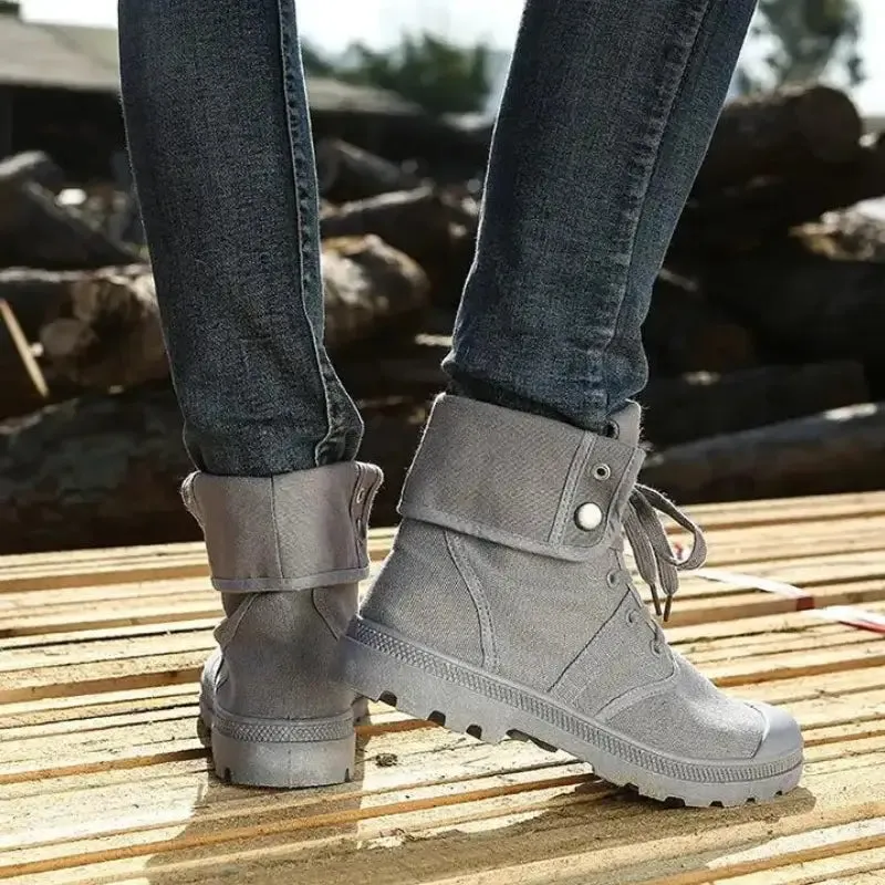 Chaussure de brousse militaire