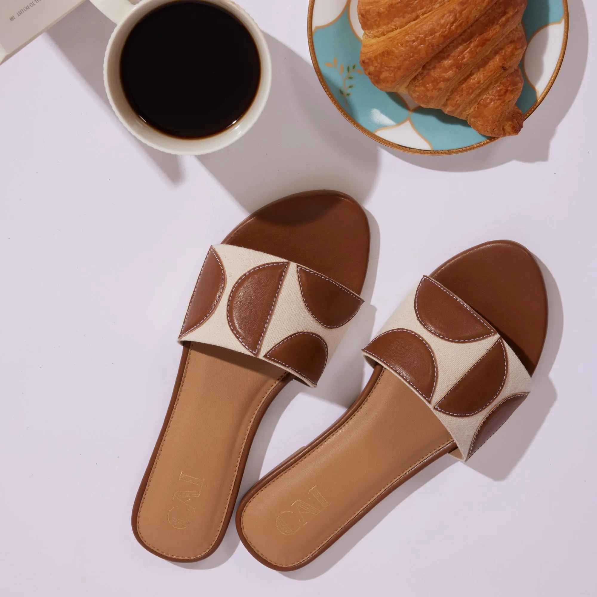 Geometric canvas tan flats