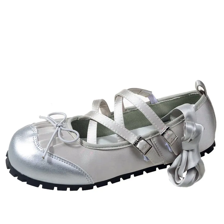 Goes Around Ballet Flats