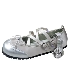 Goes Around Ballet Flats