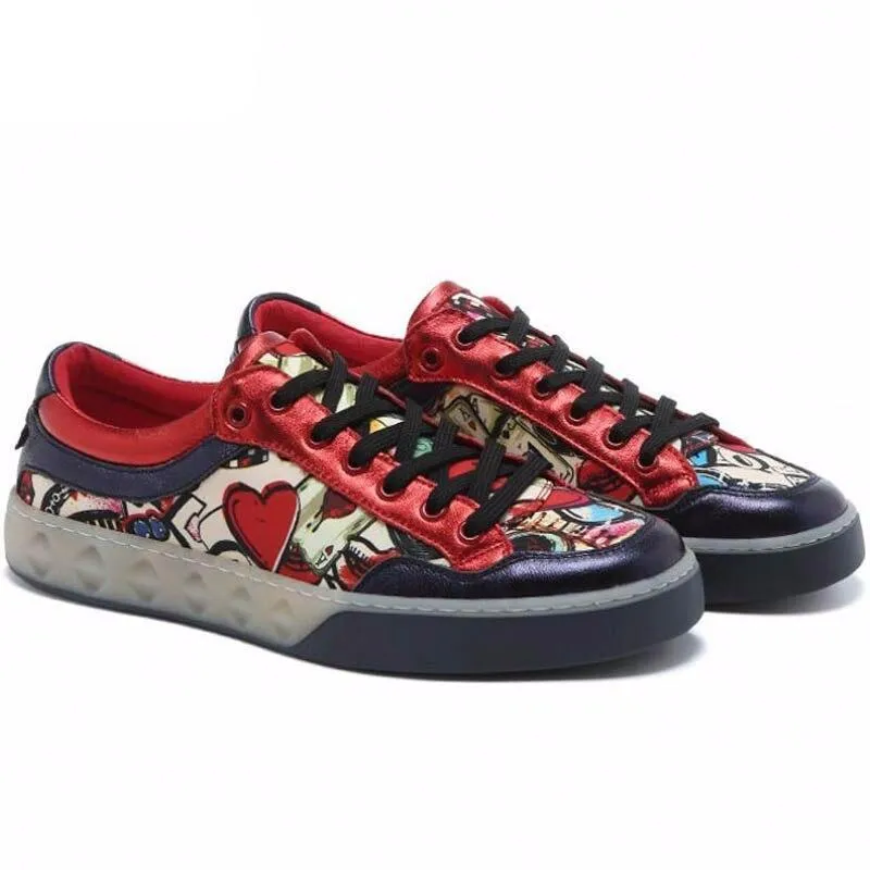 Graffiti Street Style Hip Hop Casual Flats Shoes Men  Canvas Shoes Personality Printed Flat Sneakers Mocassin Homme