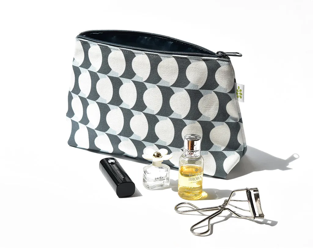 Hercule Zipper Pouch – Moss Green (10" x 6" x 3")
