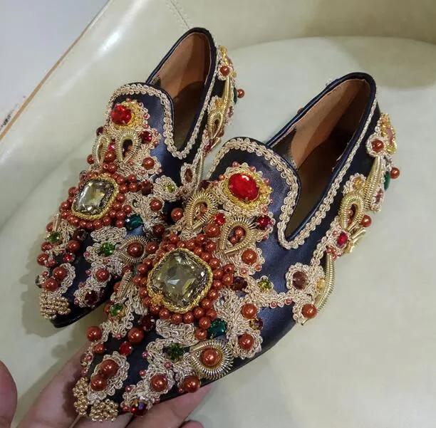 Luxury Colorful Rhinestone Flowers Women Pointy Toe Flats Fashion Ladies Slip On Ballet Flats Golden Embroidery Sexy Flats