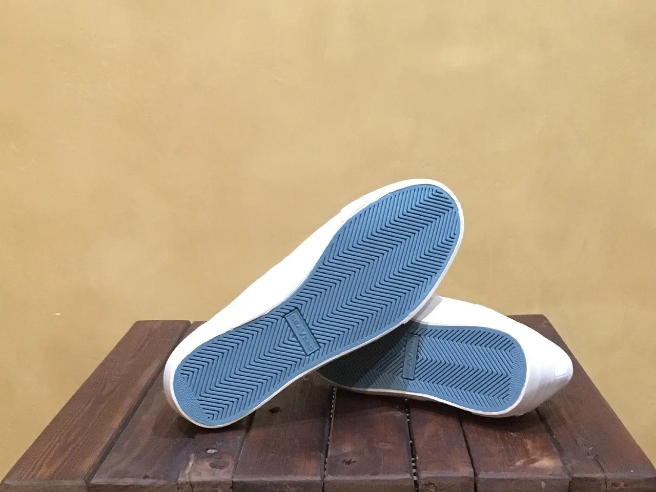 M064A15PPA 06/64 Seavees Legend Sneaker Standard Bleach