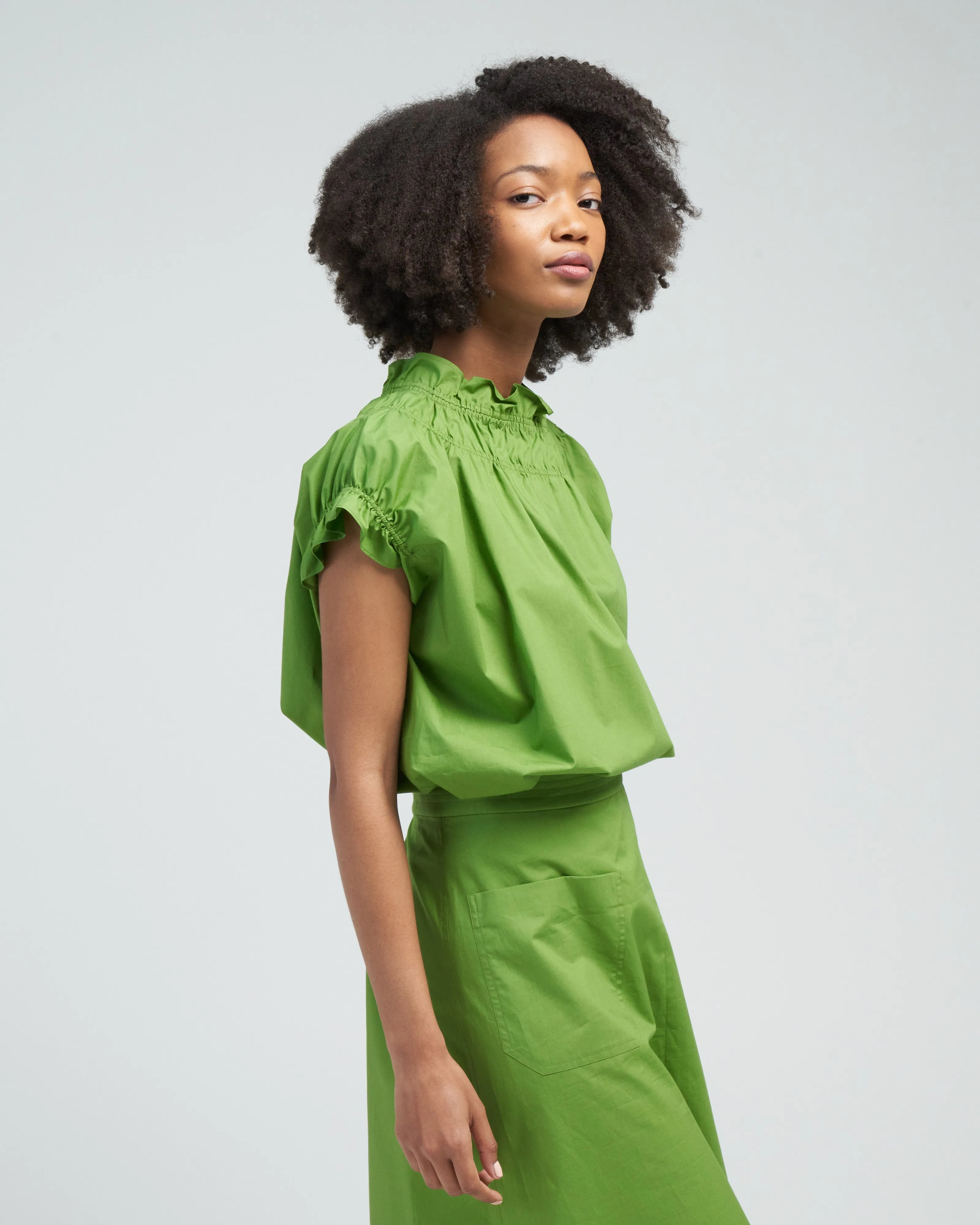 memoir 1 ruched cap sleeve - praire green