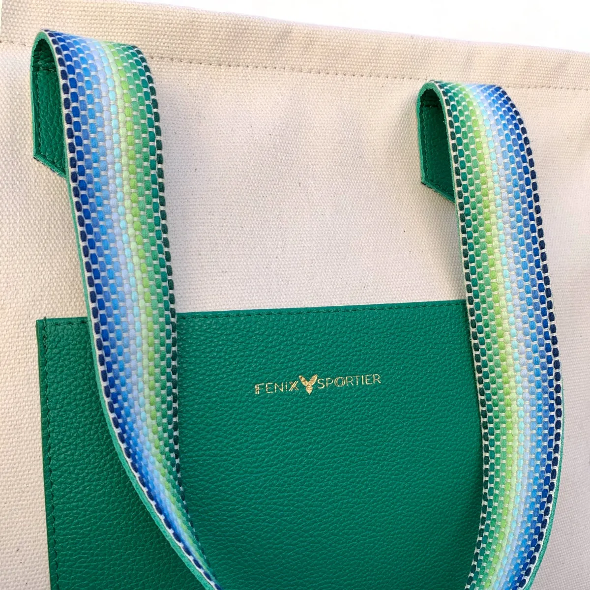 Play   Aprés Bag - APRÉS WIMBY in Court Green