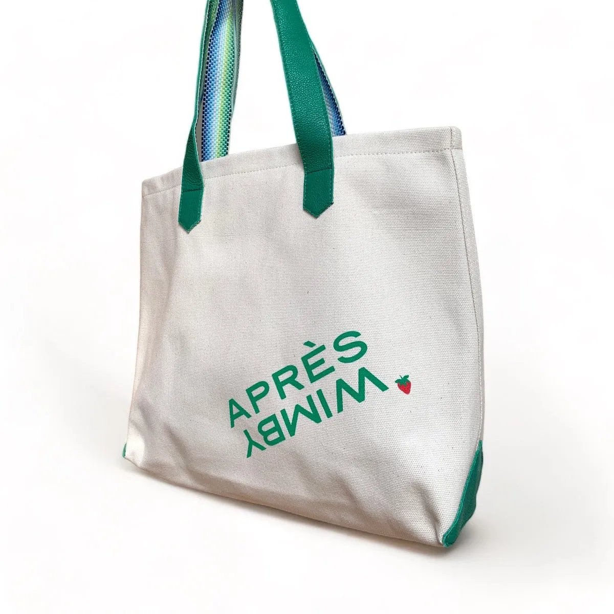 Play   Aprés Bag - APRÉS WIMBY in Court Green