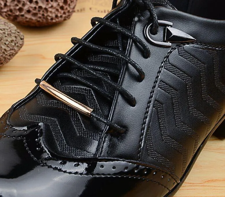 Pointed Tow Oxfords