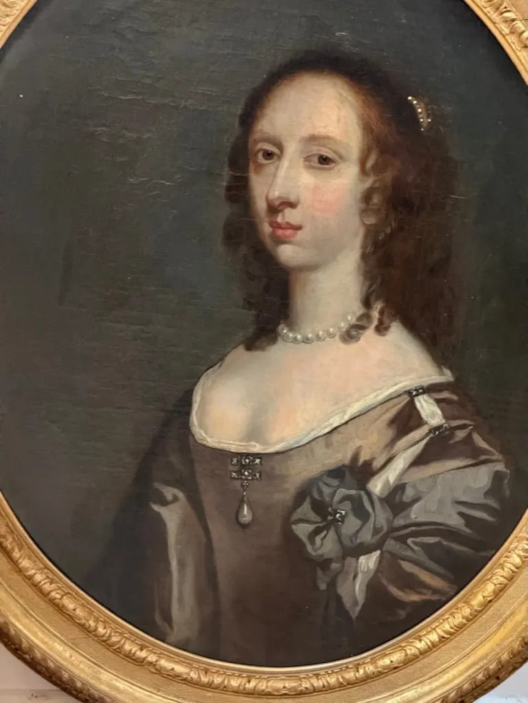 Portrait of Mary Bagot, Countess in carved and gilded oval frame, 17th Century,