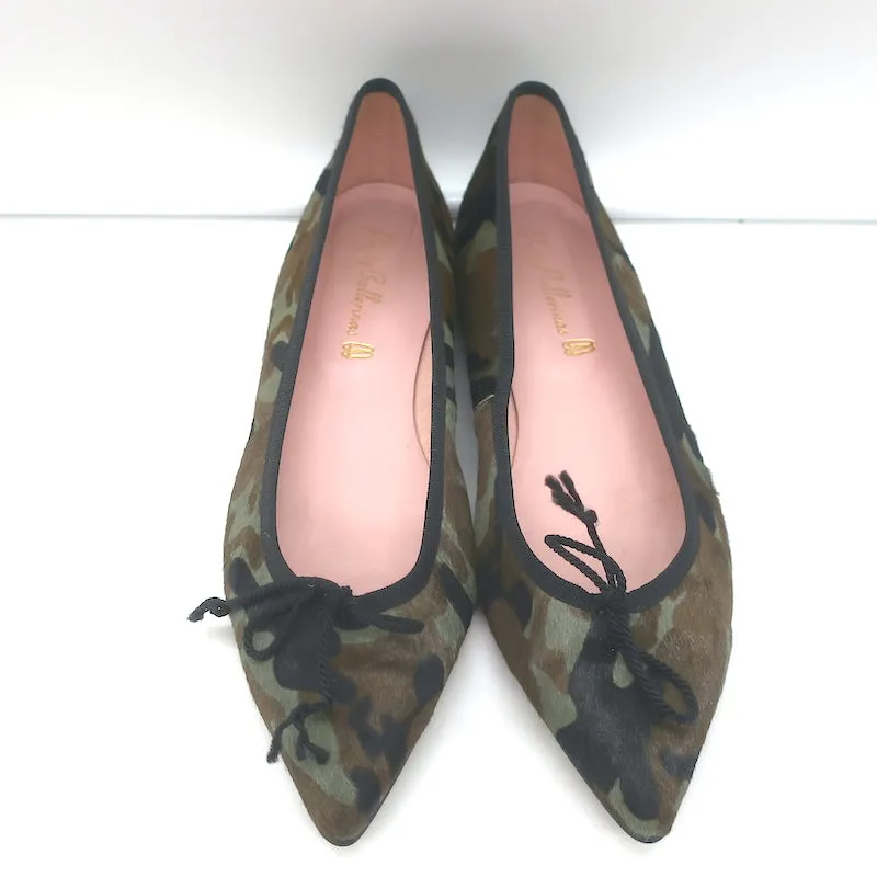 Pretty Ballerinas Pointed Toe Ballet Flats Green Camo Print Pony Hair Size 40