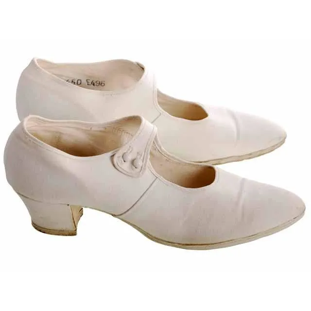 RARE KEDS Vesta Vintage Canvas Off White Heels Shoes Ladies 7-7.5  Rubber Soles