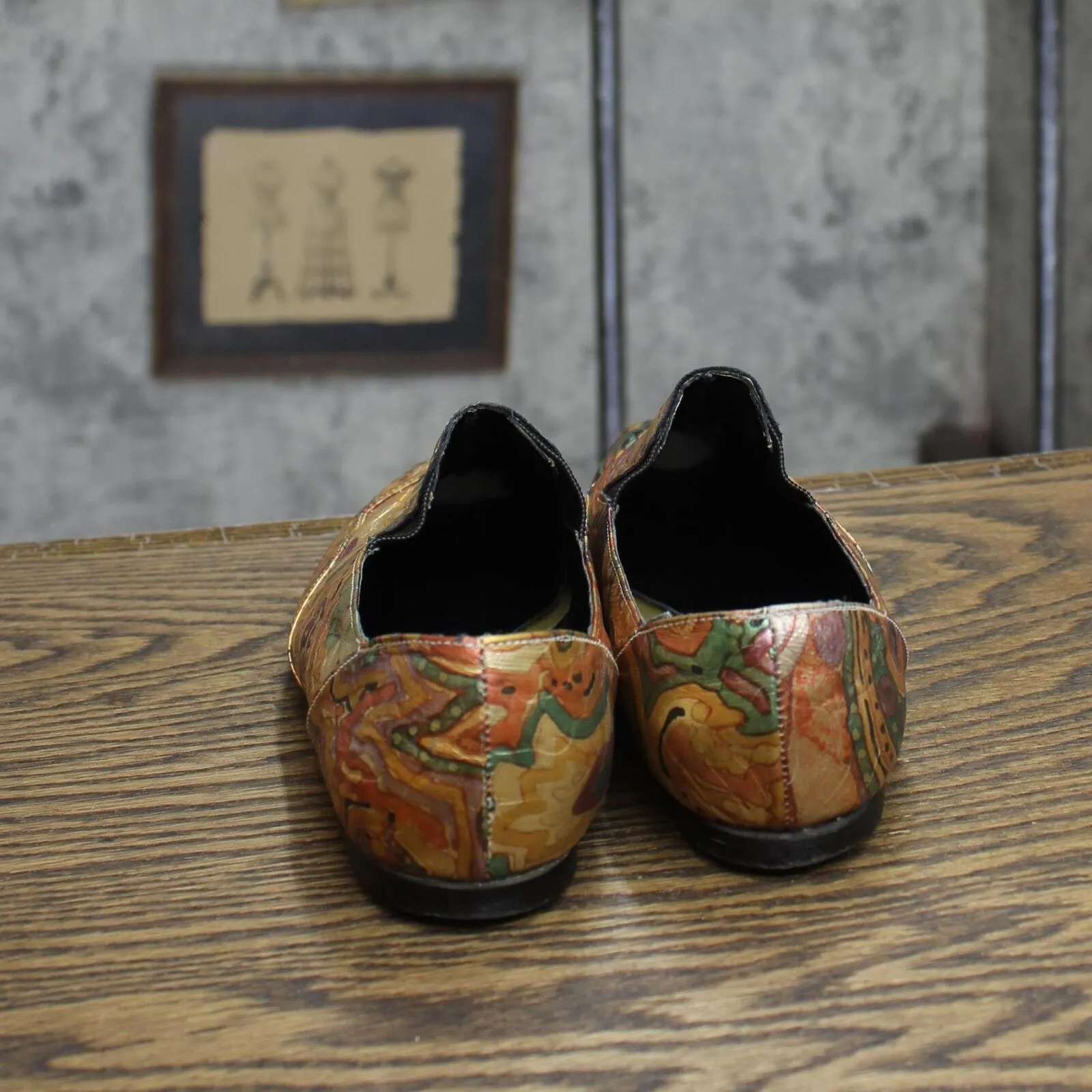 Rush Hour Express Womens Vintage Pointed Toe Foil Flats Orange Multi 6M