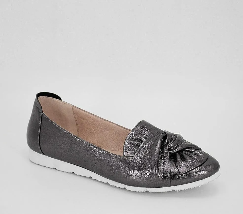 Soft Casual Flats Genuine Leather Flower Slip On Flats Dark Red Silver Grey Leisure Round Toe Shining Woman Shoes