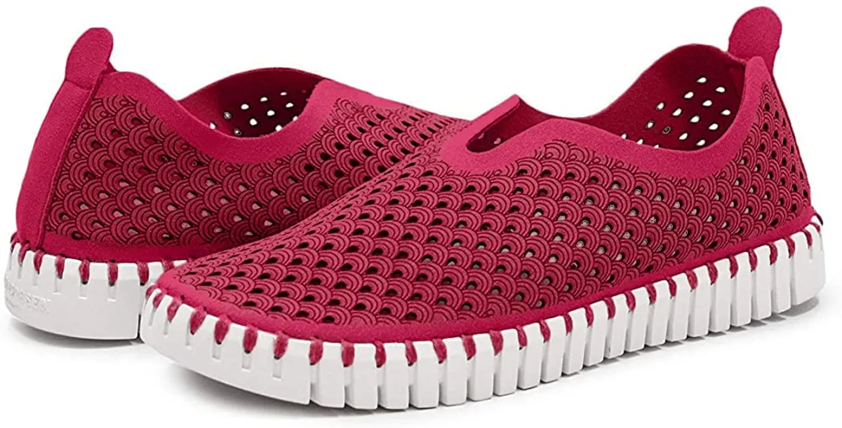 Tulip Slip On Sneaker 139