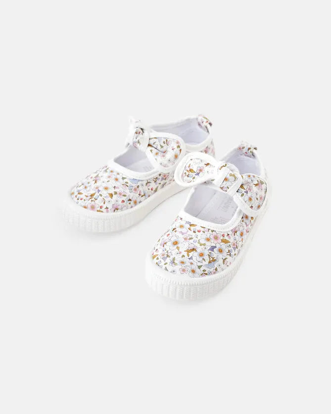 Walnut Melbourne Fleur Harris Millie Canvas - Forget Me Nots