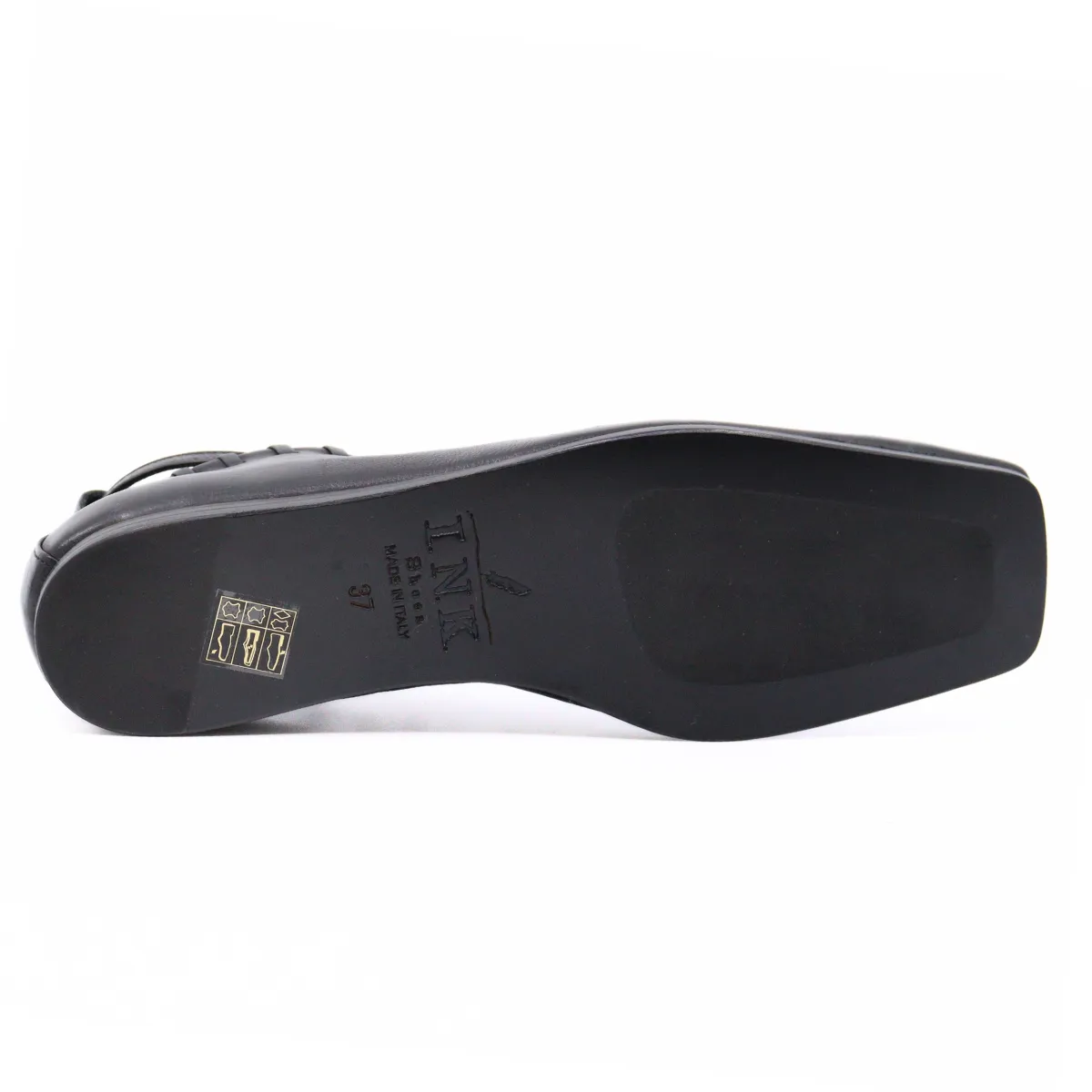 Whip Stitch Black Flat