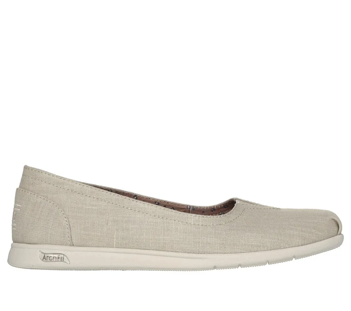 Women's BOBS Arch Fit Plush - By The Way